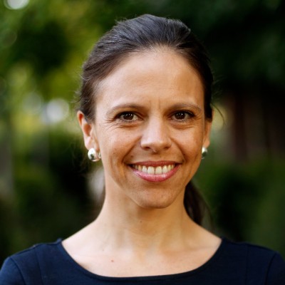 Dr. BÃ¡rbara Hanisch Cerda