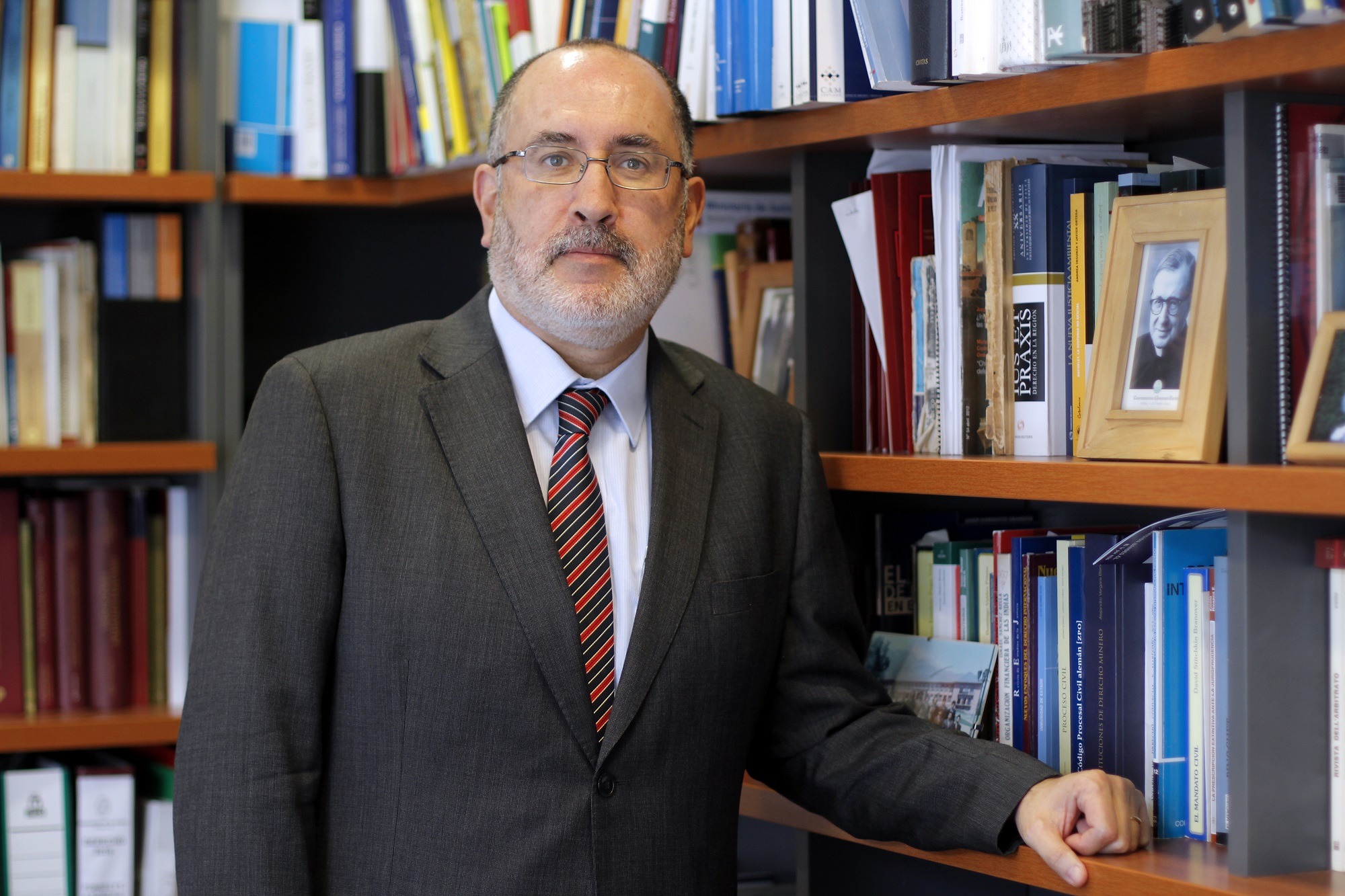 Dr. Alejandro Romero S.