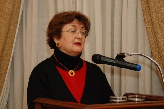 M. Eugenia GÃ³ngora DÃ­az. 