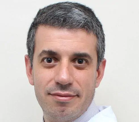 Dr. CÃ©sar Morales