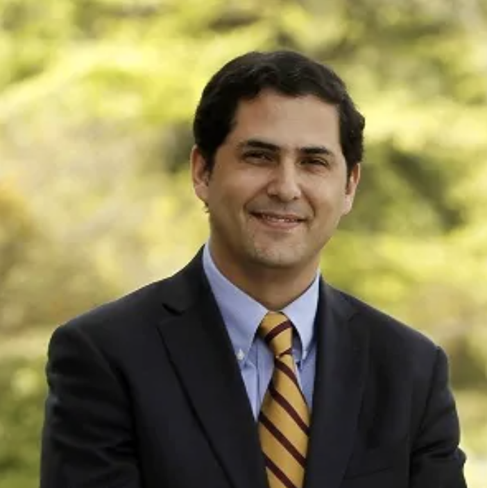  Dr. MatÃ­as Ubilla