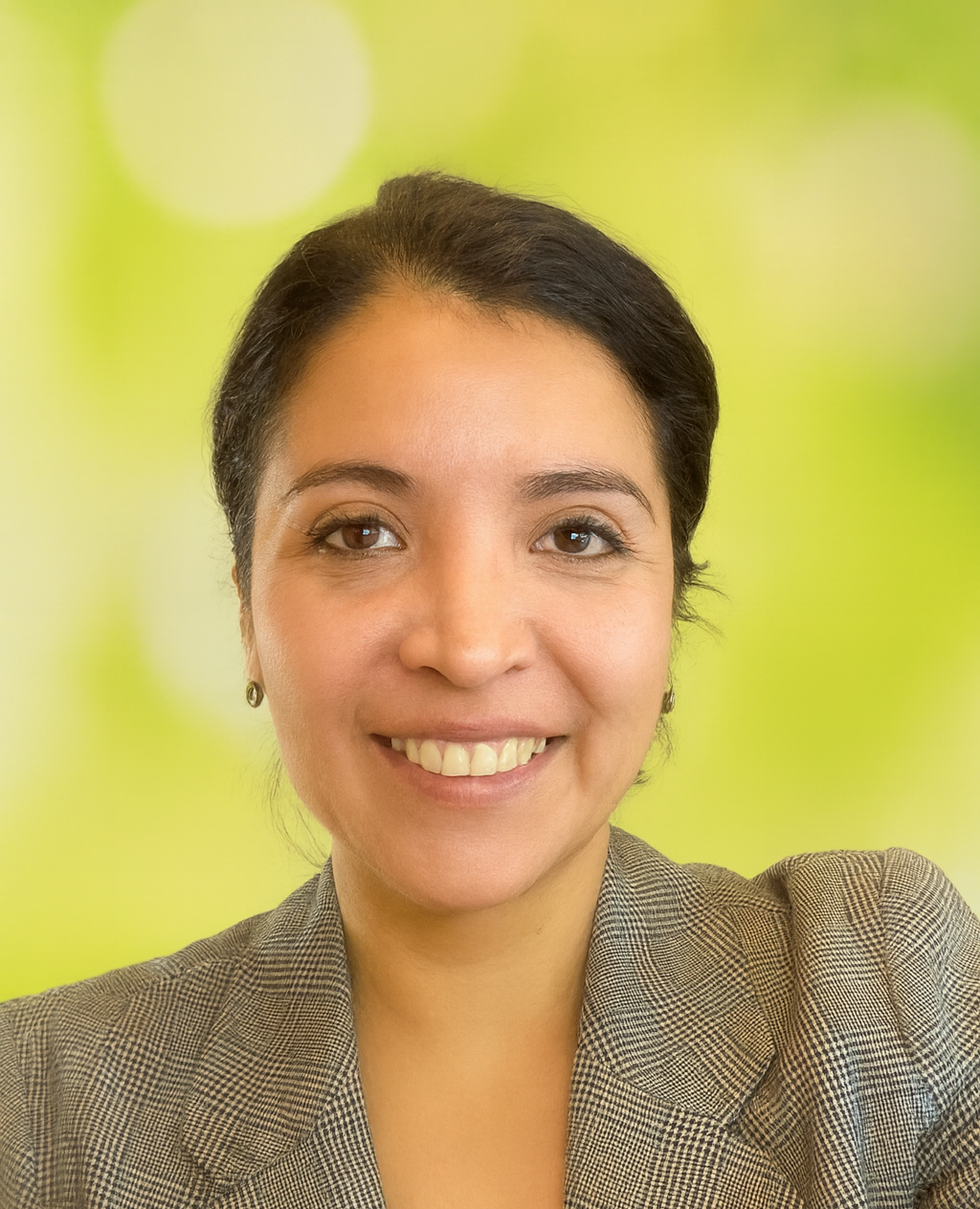 Dra. Yessenia Orellana Araya